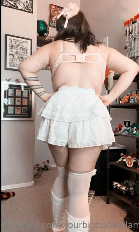 Yourbigtiddiedlamb