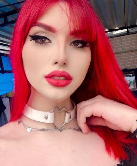 Naakte gelekte OnlyFans-foto van Angel Bronzony