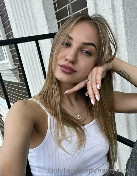 Naakte gelekte OnlyFans-foto van Nastyasun