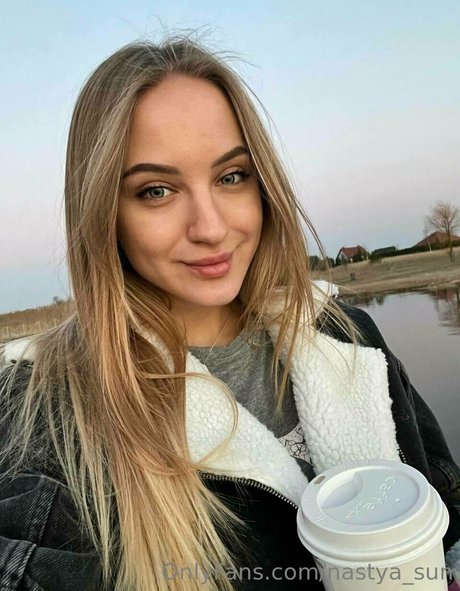 Naakte gelekte OnlyFans-foto van Nastyasun