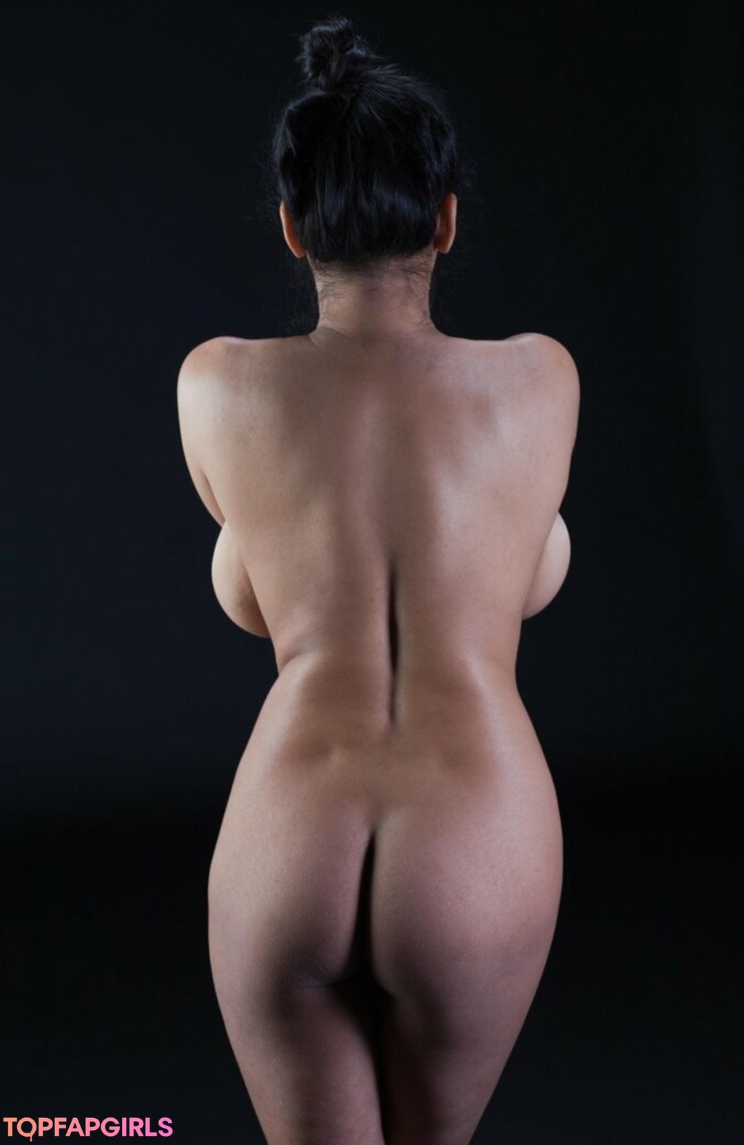 Naakte gelekte OnlyFans-foto van Devithemodel #36 Naakte gelekte OnlyFans-foto van Devithemodel #36