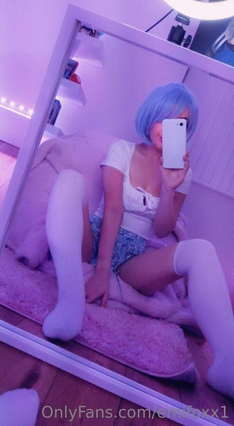 Naakte gelekte OnlyFans-foto van Bunnyemiii