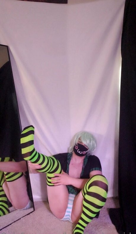 Lewdfemboyairhead