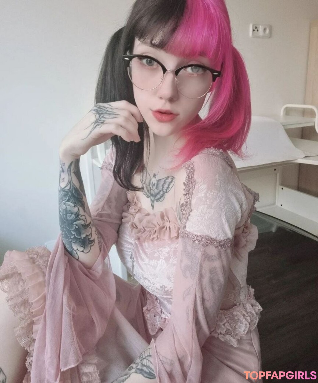 Naakte gelekte OnlyFans-foto van Elleslove #1202