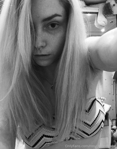 Rosyblondbabe