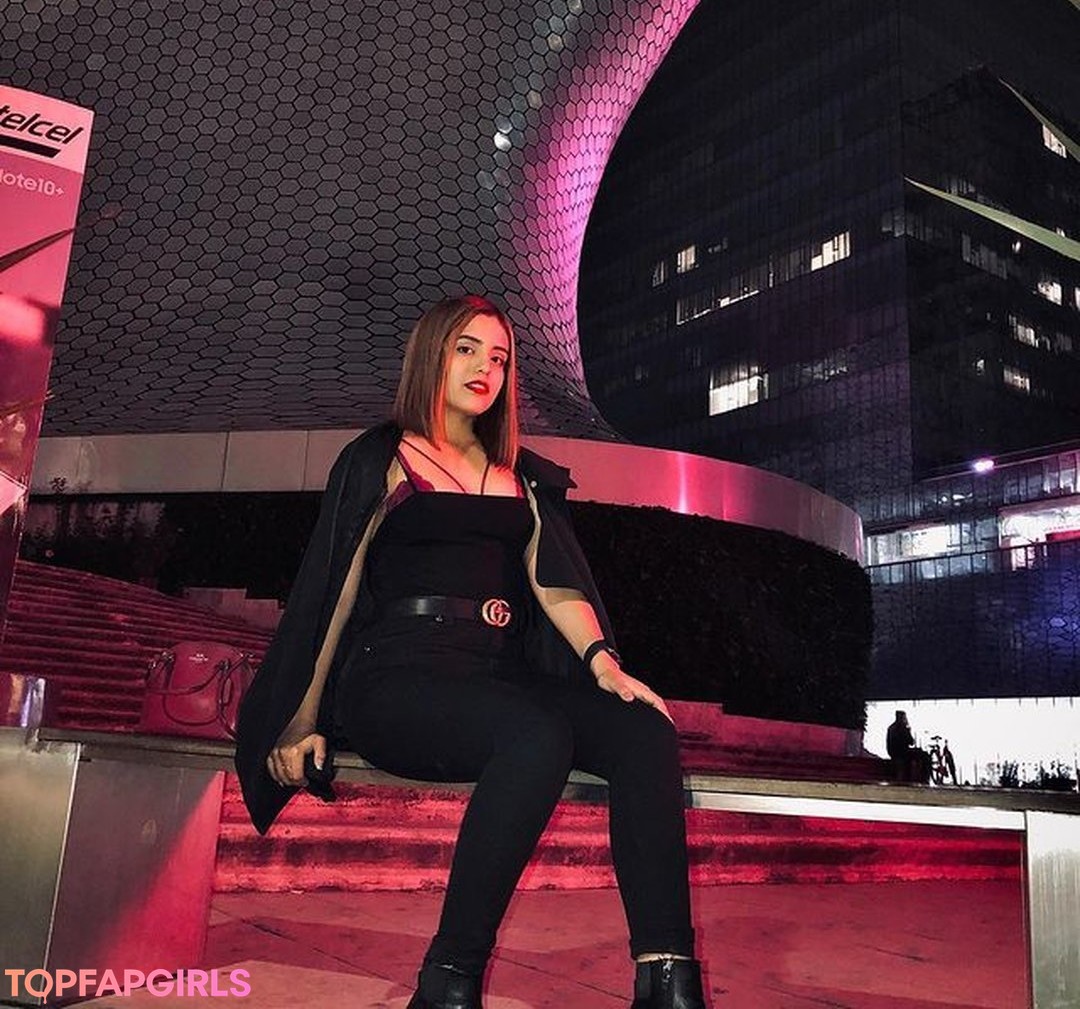 Naakte gelekte OnlyFans-foto van Frida Najera #12 Naakte gelekte OnlyFans-foto van Frida Najera #12