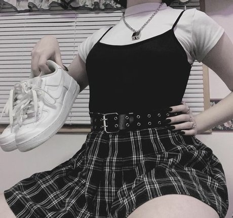 Naakte gelekte OnlyFans-foto van Soniyoru