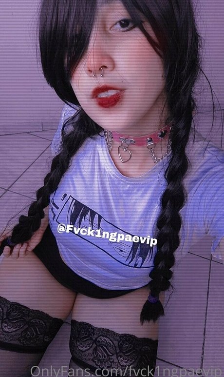 Naakte gelekte OnlyFans-foto van Playfulgothdomme