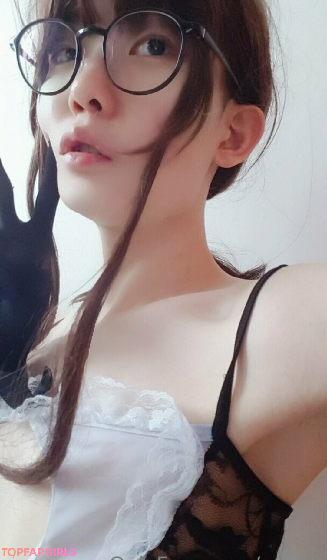 Naakte gelekte OnlyFans-foto van Ywzzz #452 Naakte gelekte OnlyFans-foto van Ywzzz #452