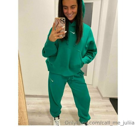 Callmejuliia