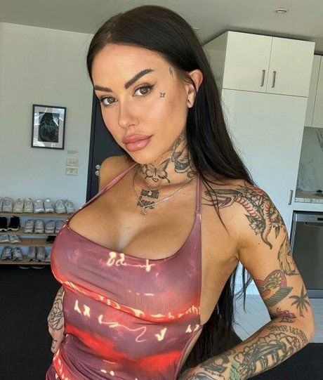 Jessica Brody