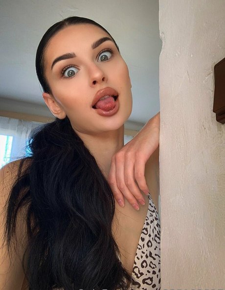Naakte gelekte OnlyFans-foto van Cutiealice