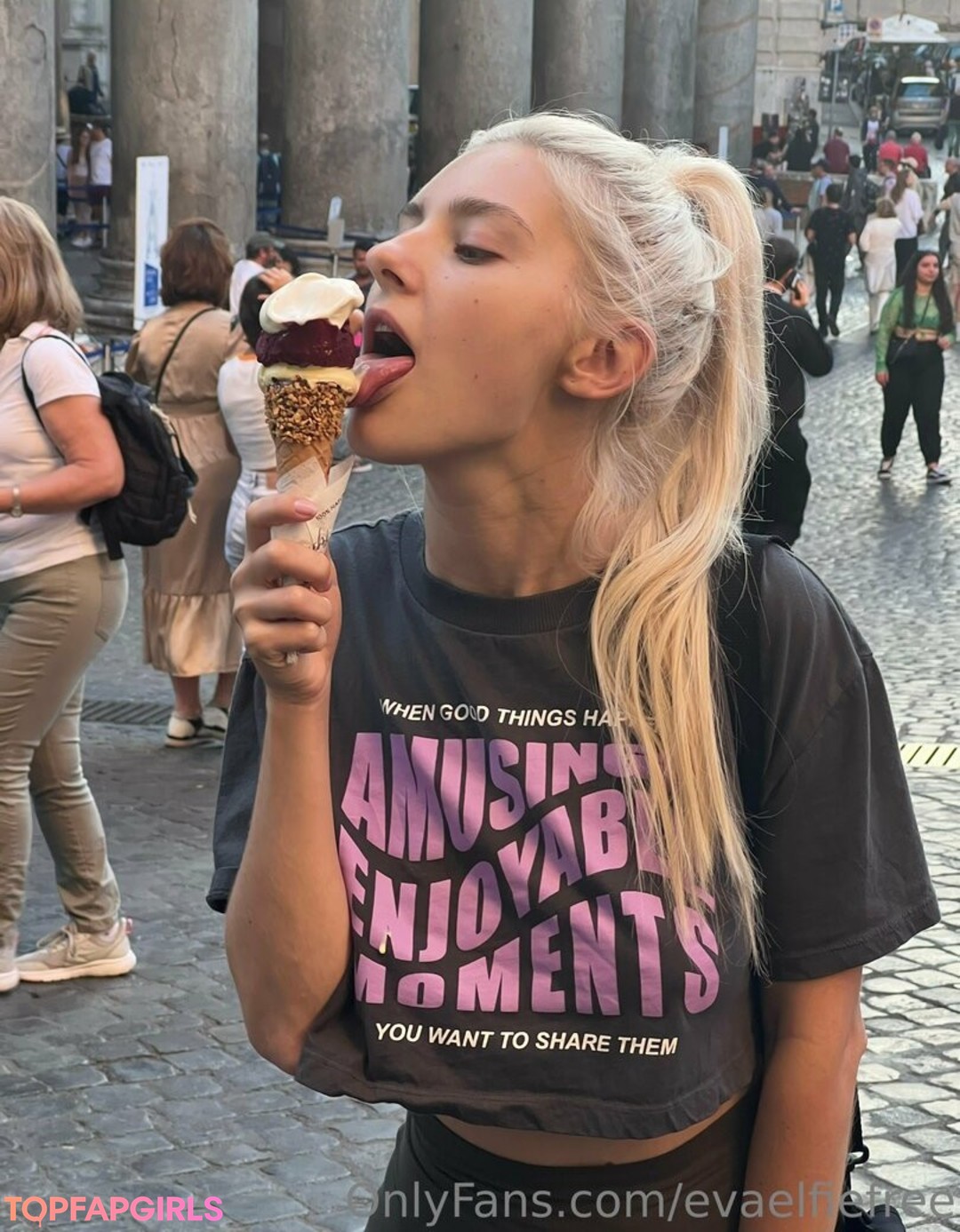 Naakte gelekte OnlyFans-foto van Evaelfiefree #34 Naakte gelekte OnlyFans-foto van Evaelfiefree #34