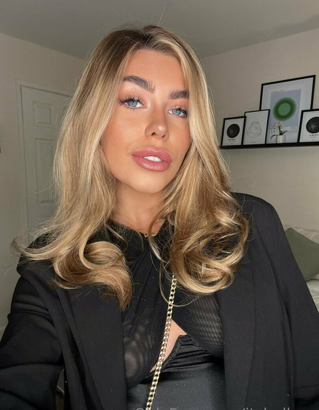 Naakte gelekte OnlyFans-foto van Itsbellsxo