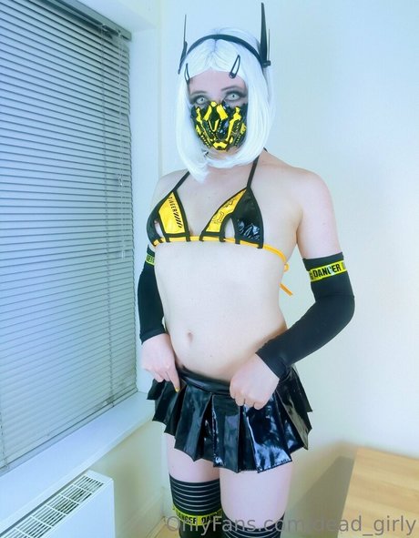 Dead_girly