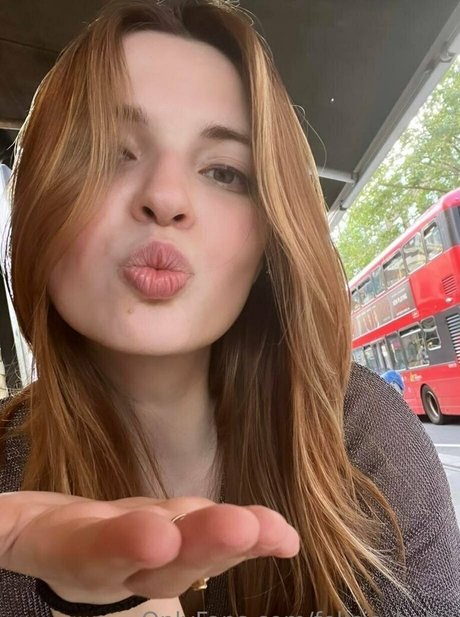 Naakte gelekte OnlyFans-foto van Feliciababy