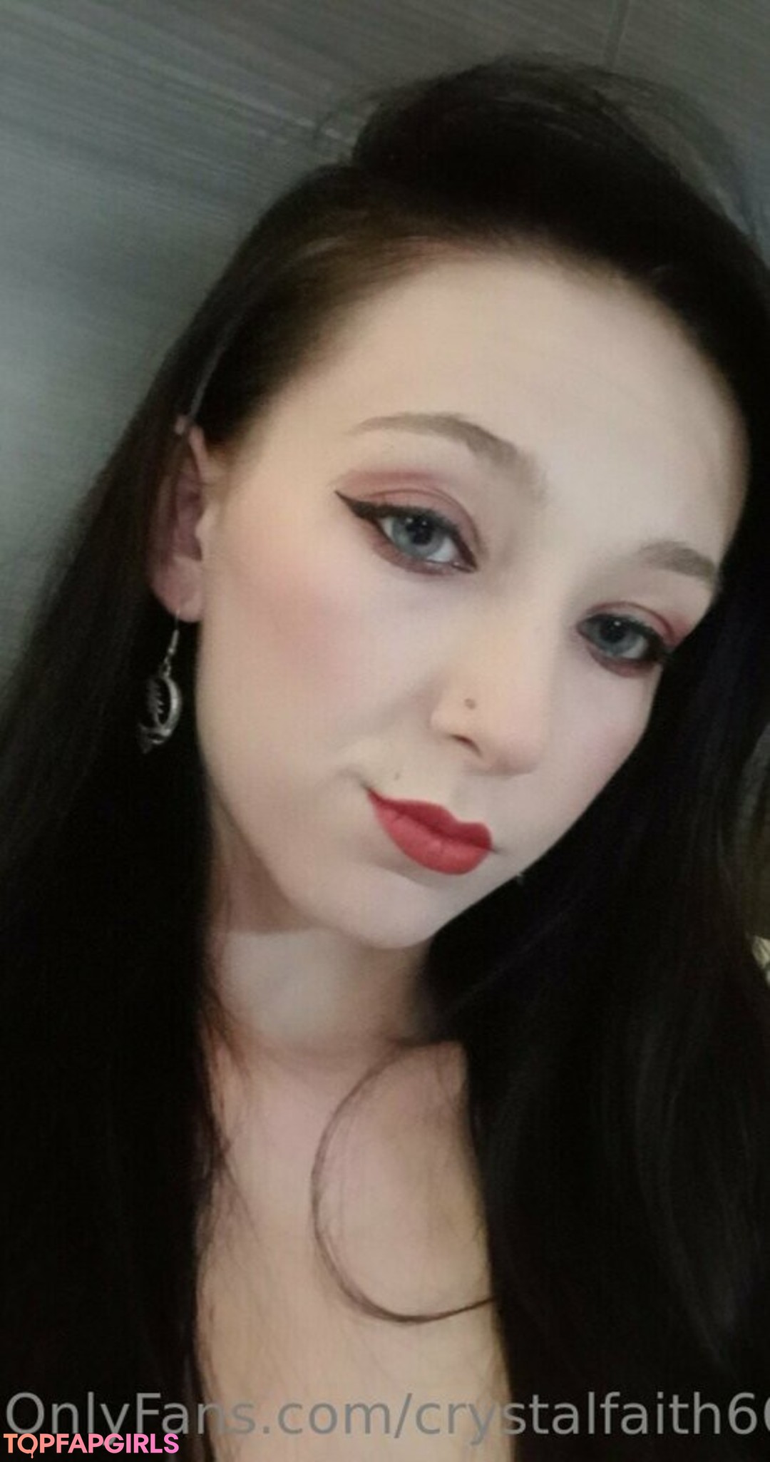 Naakte gelekte OnlyFans-foto van Crystalfaith666 #10 Naakte gelekte OnlyFans-foto van Crystalfaith666 #10