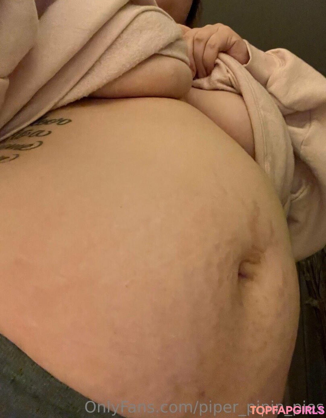 Naakte gelekte OnlyFans-foto van Piperpipinpies #21 Naakte gelekte OnlyFans-foto van Piperpipinpies #21