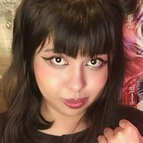 Naakte gelekte OnlyFans-foto van Eropetitemay