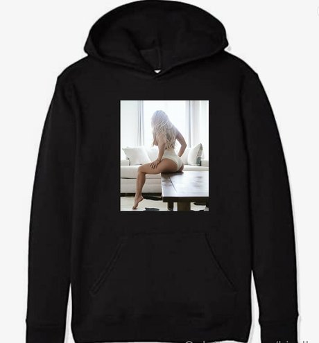 Naakte gelekte OnlyFans-foto van Kindly