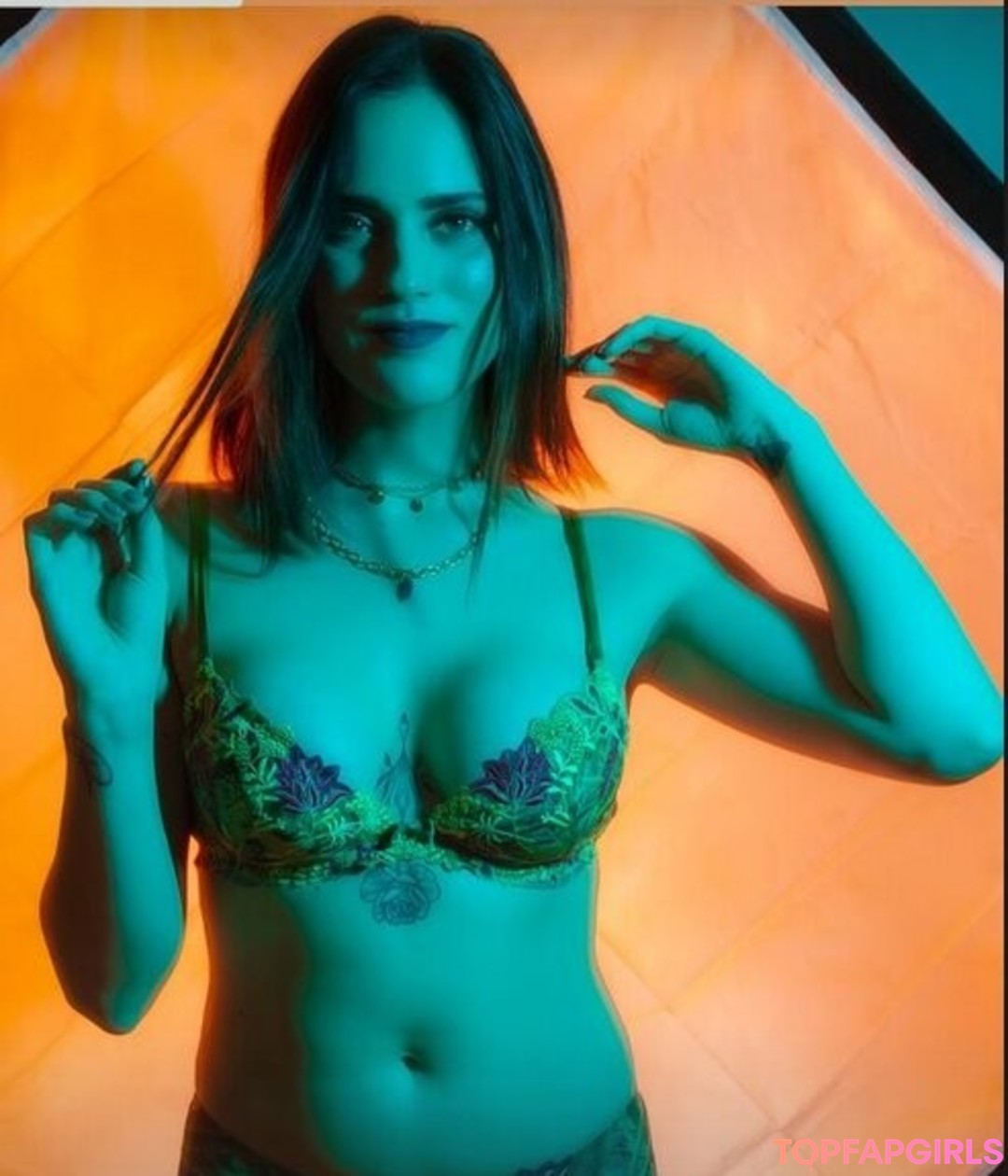 Naakte gelekte OnlyFans-foto van Ophelie Rullier #1542