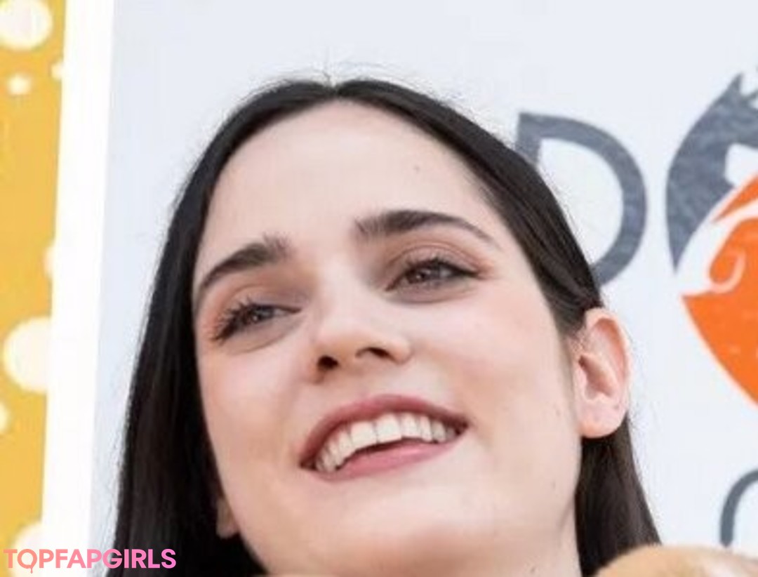 Naakte gelekte OnlyFans-foto van Ophelie Rullier #1601