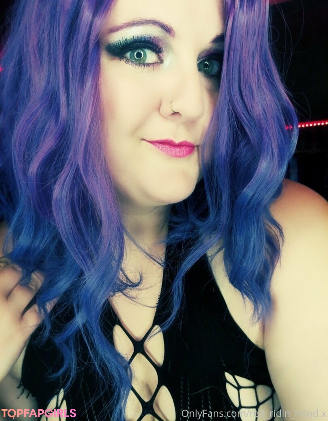 Naakte gelekte OnlyFans-foto van Redridinhoodx #41 Naakte gelekte OnlyFans-foto van Redridinhoodx #41