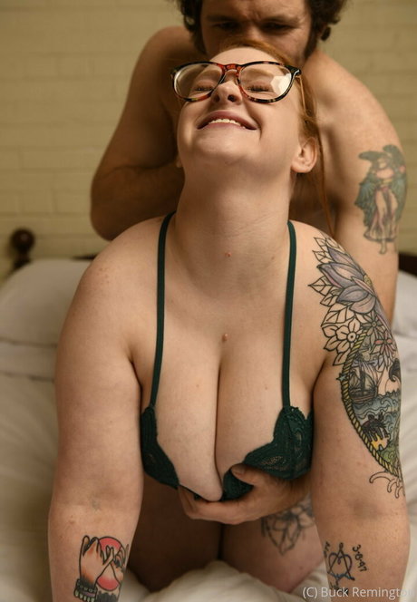Naakte gelekte OnlyFans-foto van Buckremington