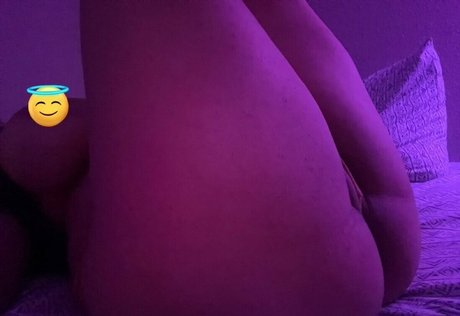 Naakte gelekte OnlyFans-foto van Lillvoodoo