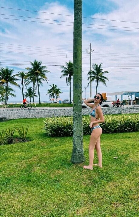 Naakte gelekte OnlyFans-foto van Maria Isadora