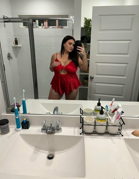 Naakte gelekte OnlyFans-foto van Itskayls