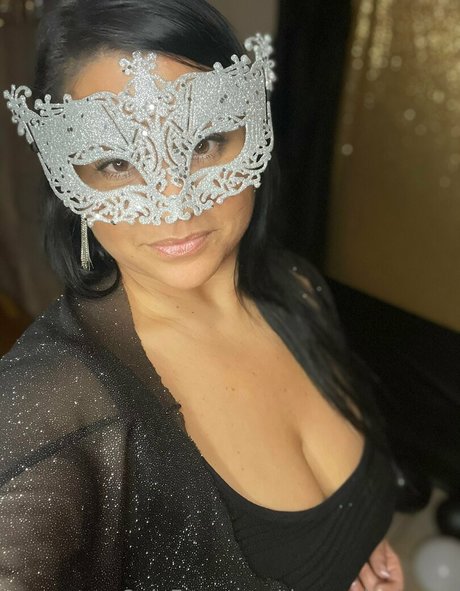Themaskedmrsx