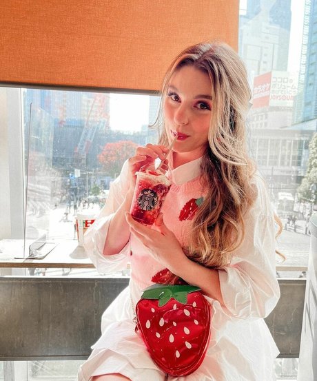 Naakte gelekte OnlyFans-foto van Taya Miller