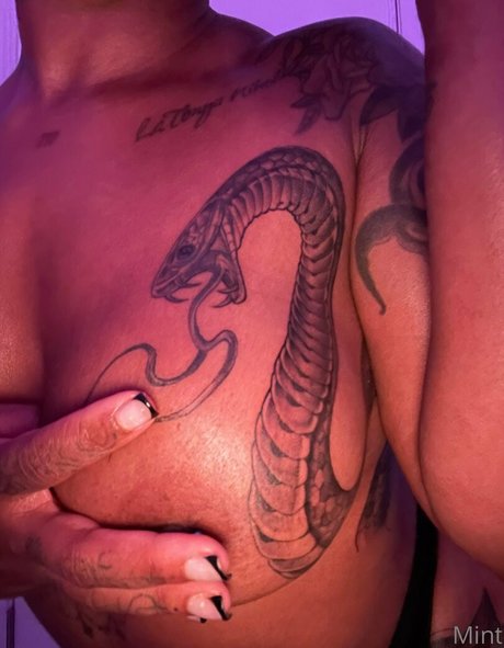 Therealbombshell_mint