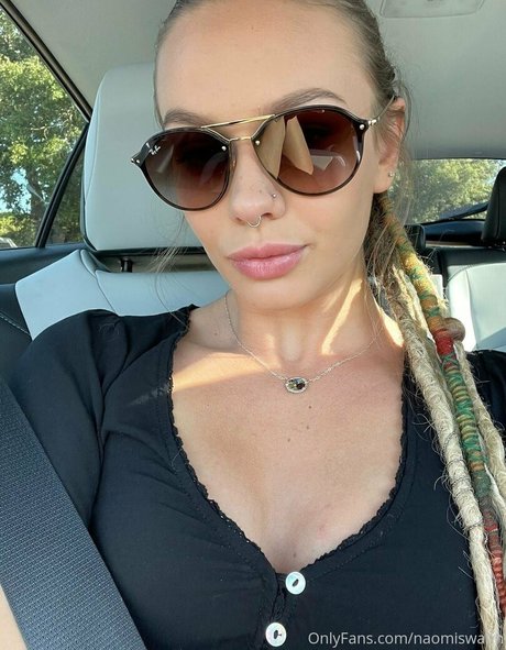 Naakte gelekte OnlyFans-foto van Thatbellababy