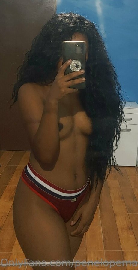 Penelopemariaflores