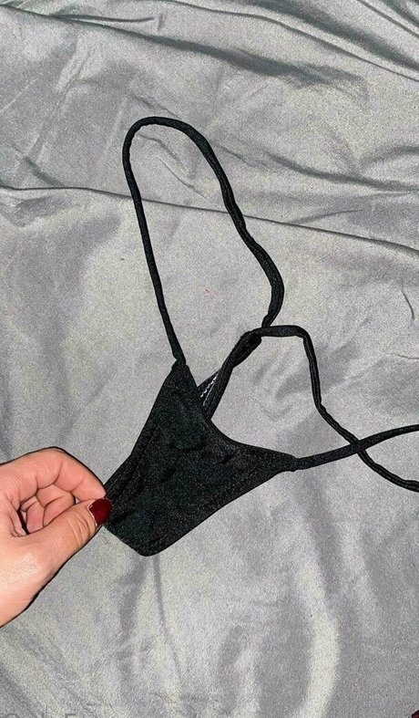 Naakte gelekte OnlyFans-foto van Xxreesespieces1