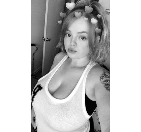 Naakte gelekte OnlyFans-foto van Playwithtayyy