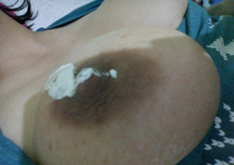 Naakte gelekte OnlyFans-foto van Elenagr33n
