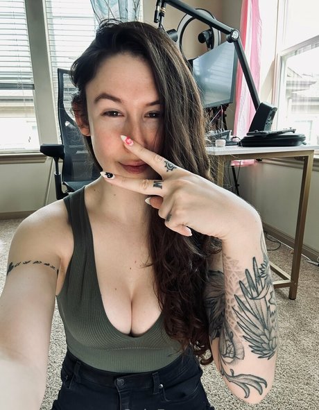 Naakte gelekte OnlyFans-foto van Bloodyfans