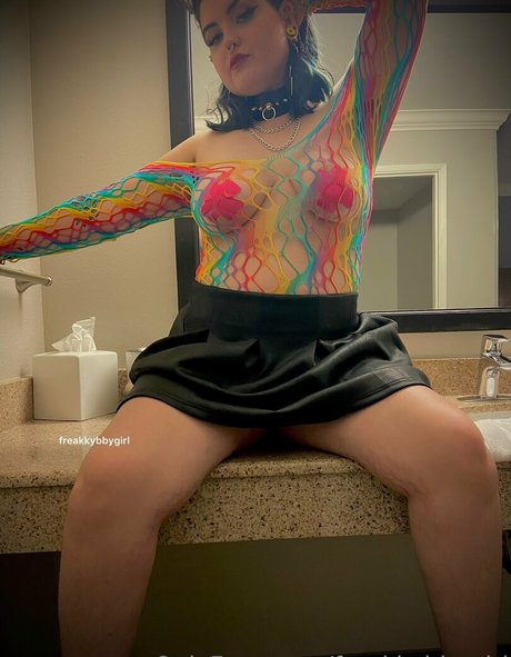 Freakkybbygirl