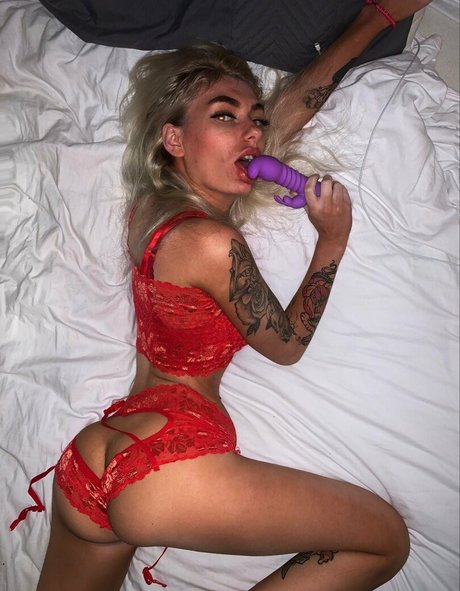 Naakte gelekte OnlyFans-foto van Amylicks