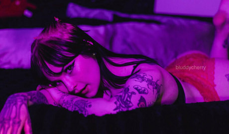 Naakte gelekte OnlyFans-foto van Bluddycherryfree