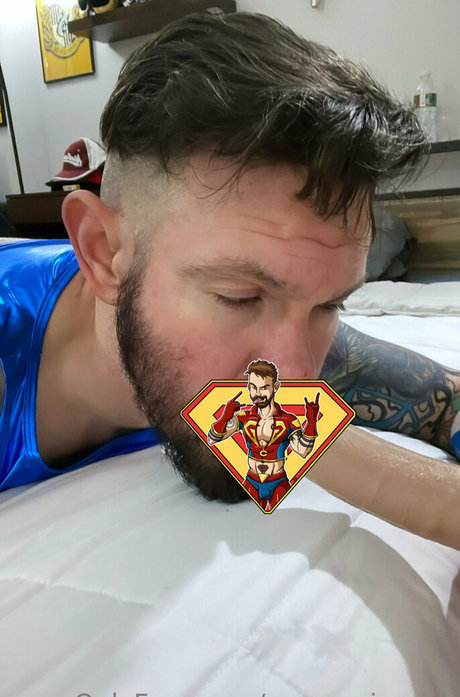 Gaycomicgeek