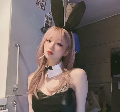 Naakte gelekte OnlyFans-foto van Satanmate