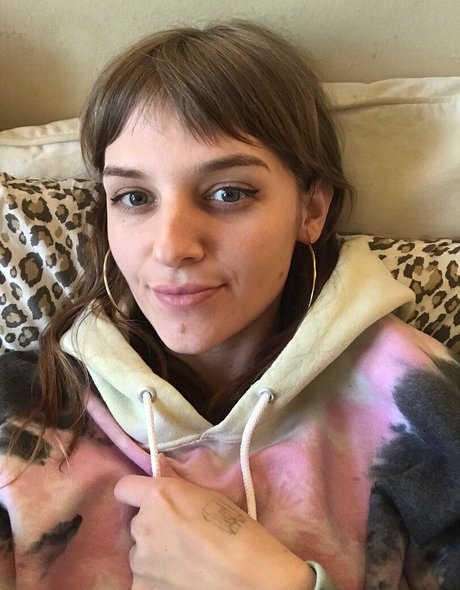 Naakte gelekte OnlyFans-foto van Parisbush