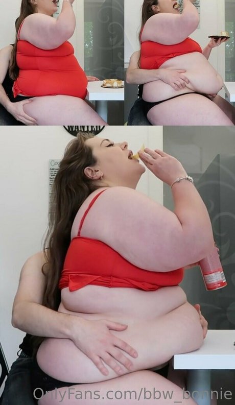 Naakte gelekte OnlyFans-foto van Bbwbonnie
