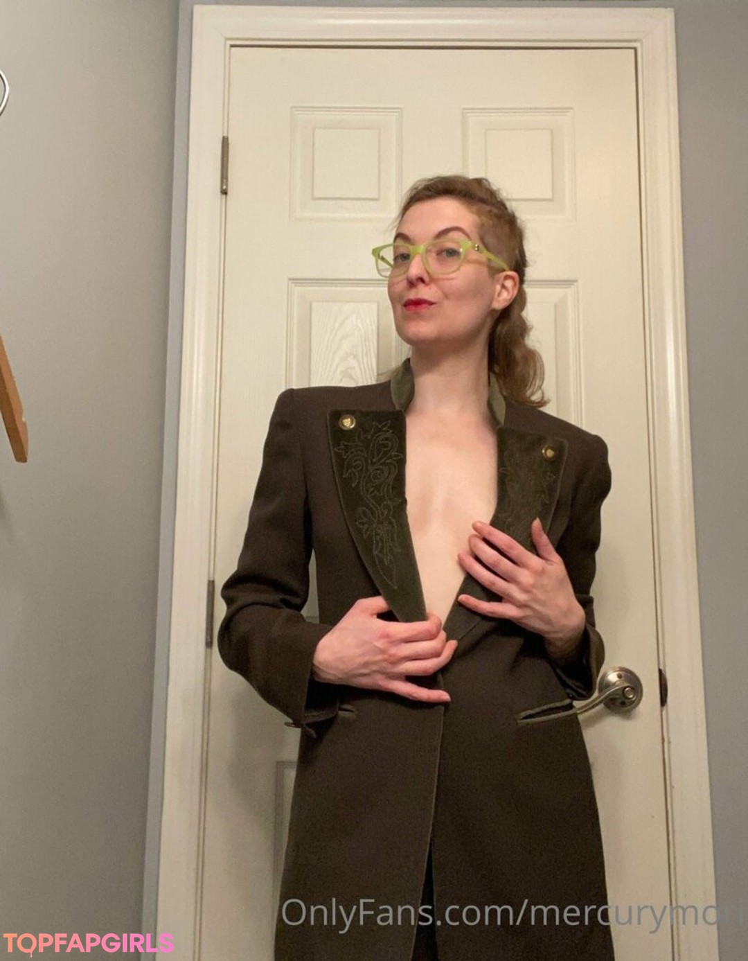 Naakte gelekte OnlyFans-foto van Mercurymori #39 Naakte gelekte OnlyFans-foto van Mercurymori #39