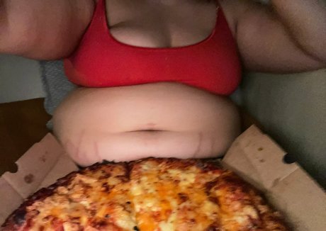 Naakte gelekte OnlyFans-foto van Cubbybeauty