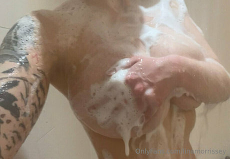 Naakte gelekte OnlyFans-foto van Linamorrissey